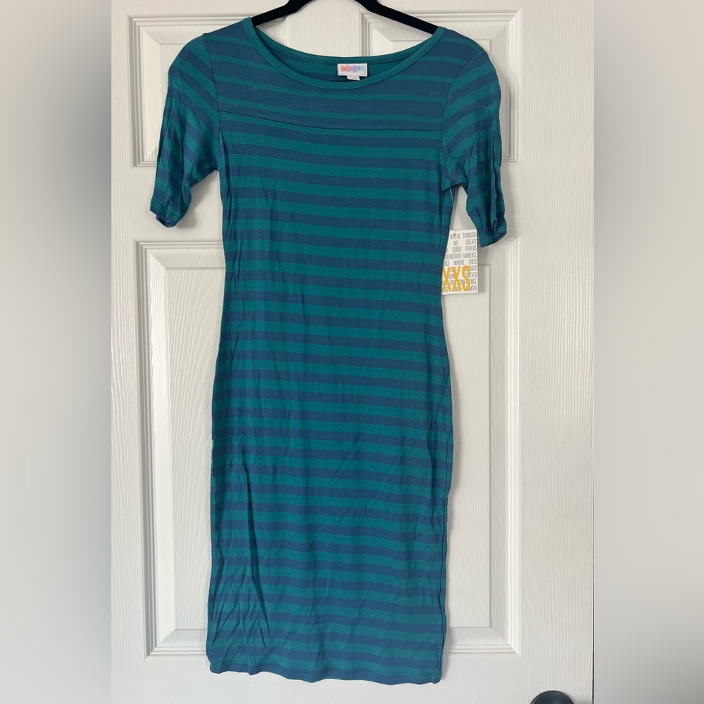 Stripped fitted dress